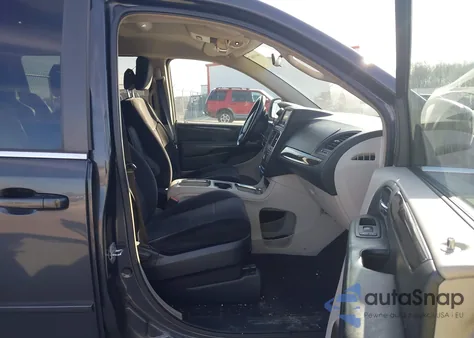 2011 Dodge Grand Caravan Crew z USA, uszkodzony, nr VIN 2D4RN5DG8BR657802